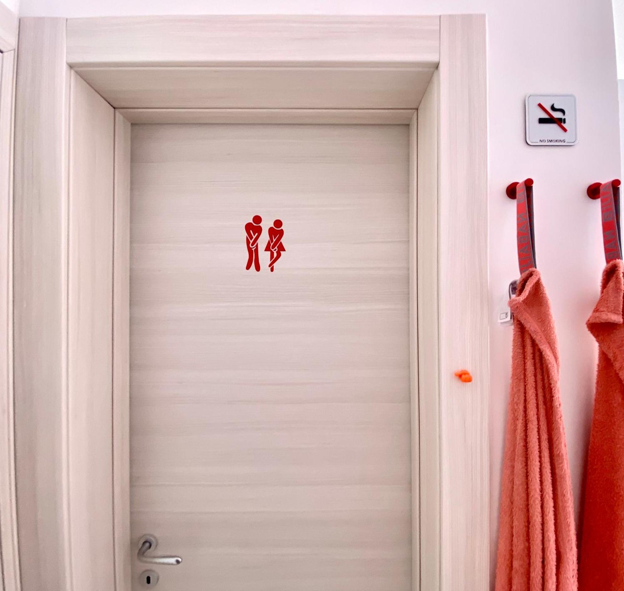 Central Private En-Suite With Balcony In Shared Residence Pietà Buitenkant foto